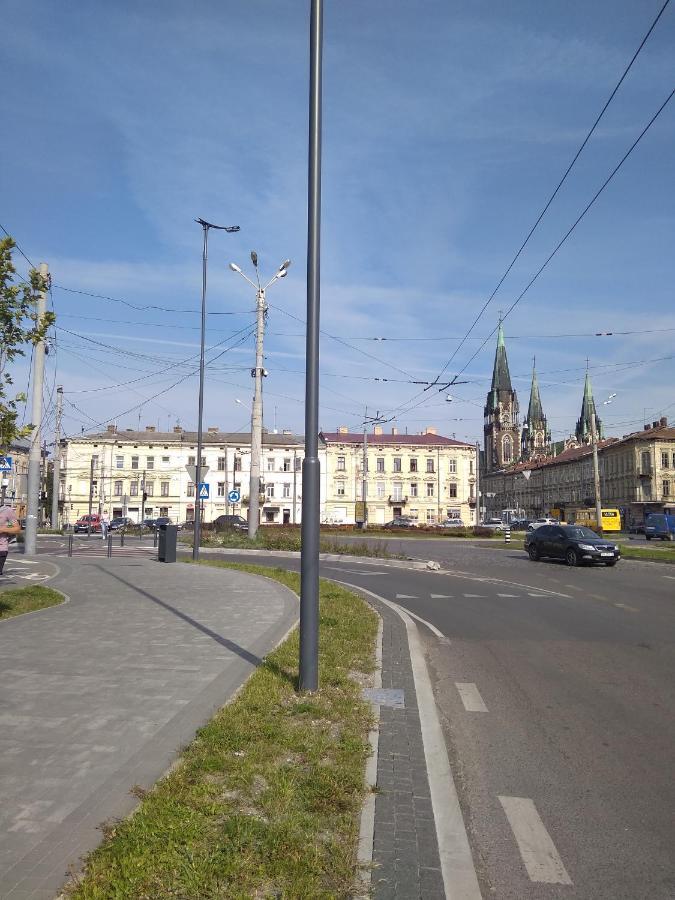 Near The Train Station Апартаменты Львов